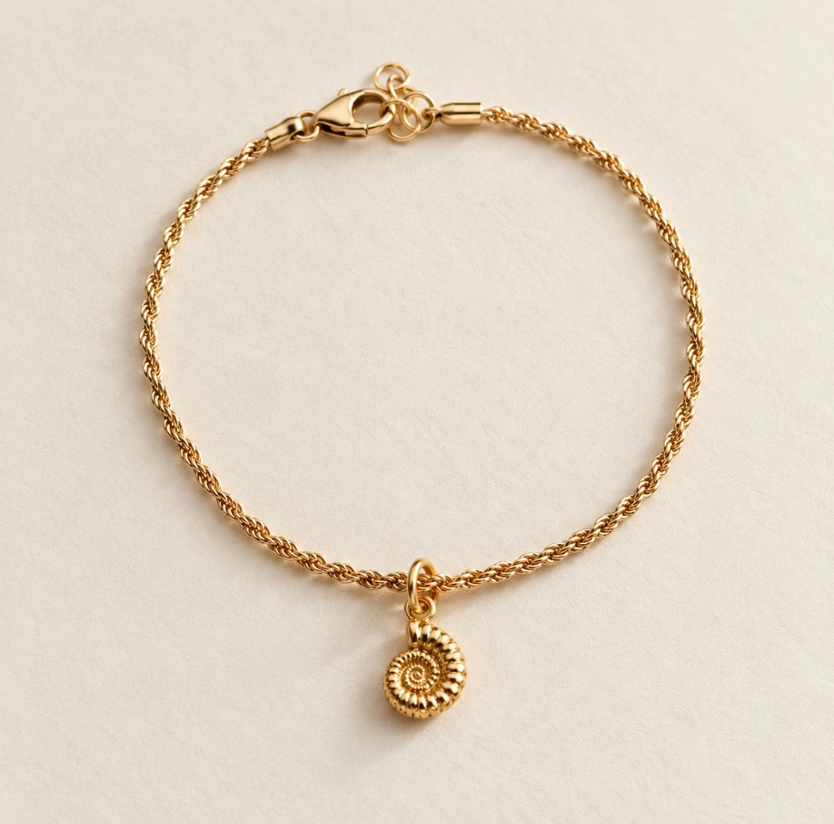 Tiny Gold Vermeil Ammonite Rope Chain Bracelet